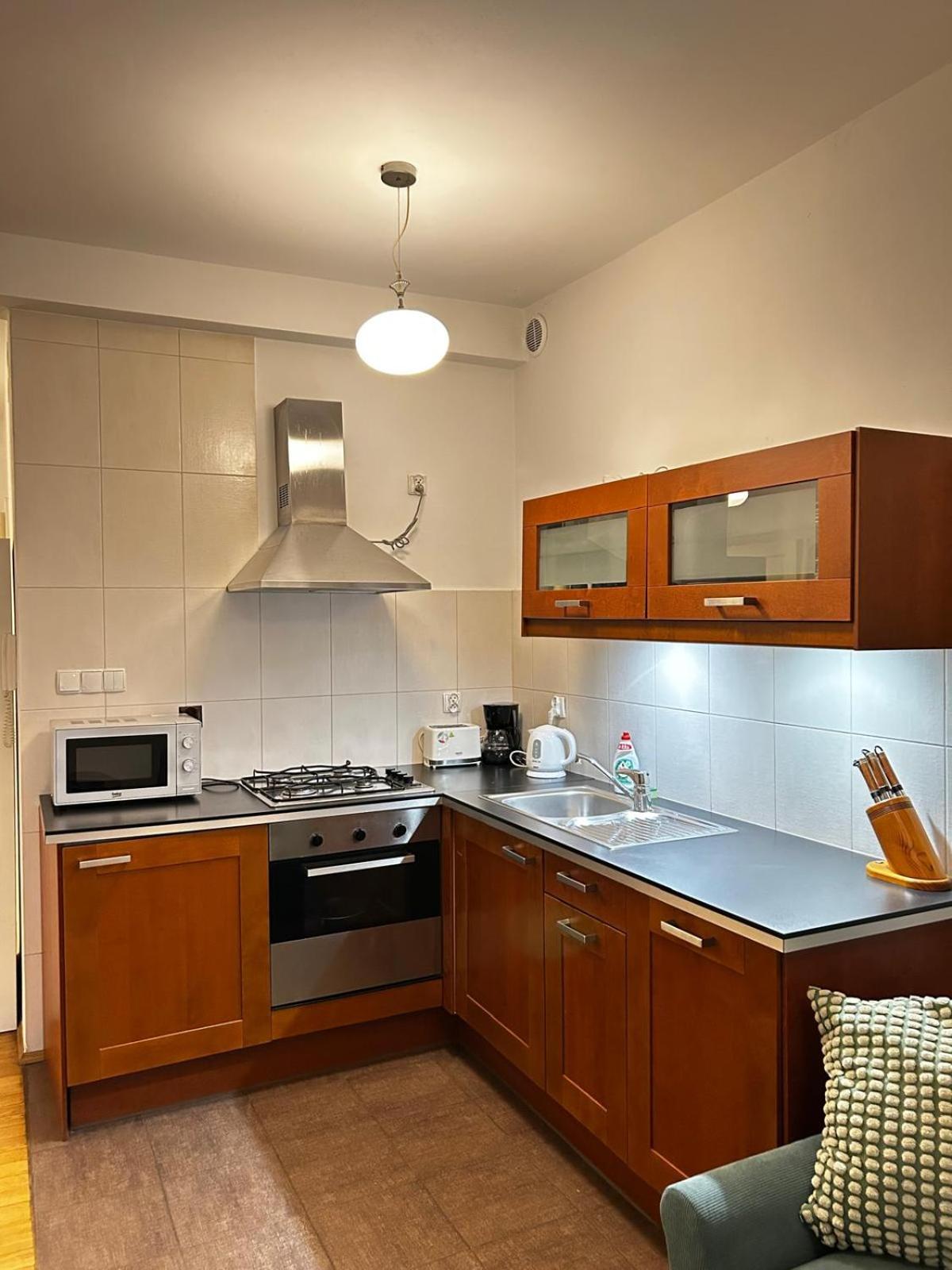 Golden Apartments With Lift - Old Town คราคูฟ ภายนอก รูปภาพ